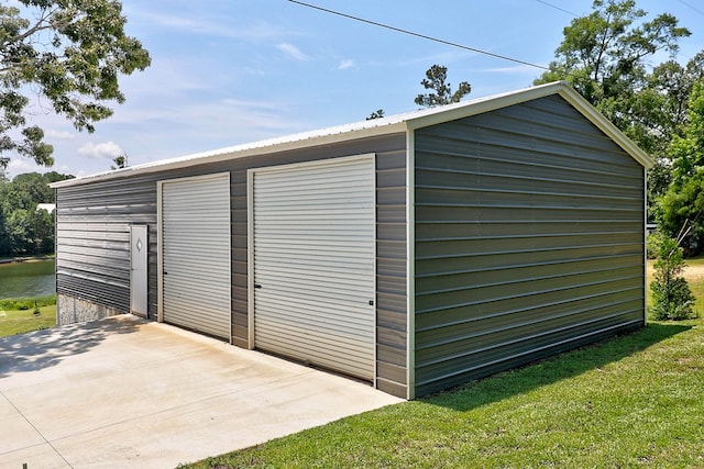 1272 Otho Rd, Abbeville, AL 36310 - detached garage featuring a water view