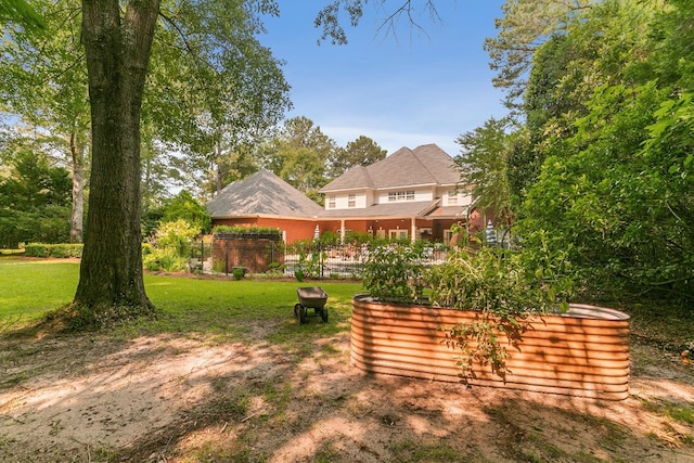 203 Liveoak Trl, Dothan, AL 36305 - view of grassy yard