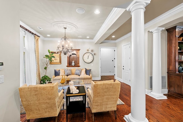 203 Liveoak Trl, Dothan, AL 36305 - living area featuring ornate columns, recessed lighting, wood finished floors, baseboards, and ornamental molding
