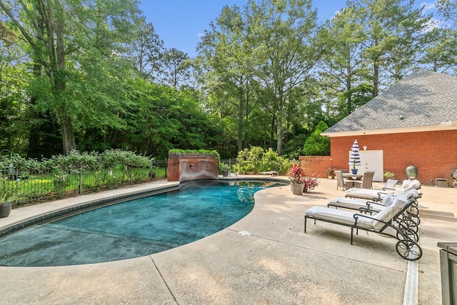 203 Liveoak Trl, Dothan, AL 36305 - view of swimming pool featuring a patio