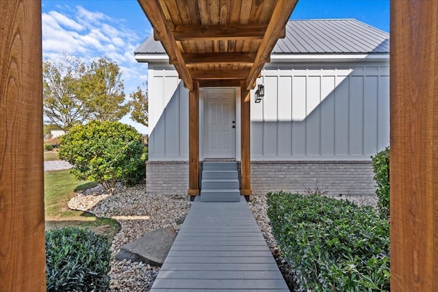 view of doorway to property