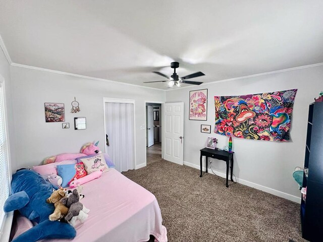 305 Highland Ave, Ozark, AL 36360 - bedroom featuring carpet floors, ornamental molding, baseboards, and a ceiling fan
