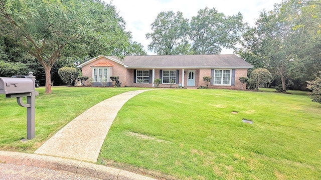 5 Walford Pl, Dothan, AL 36301 - single story home featuring brick siding and a front yard