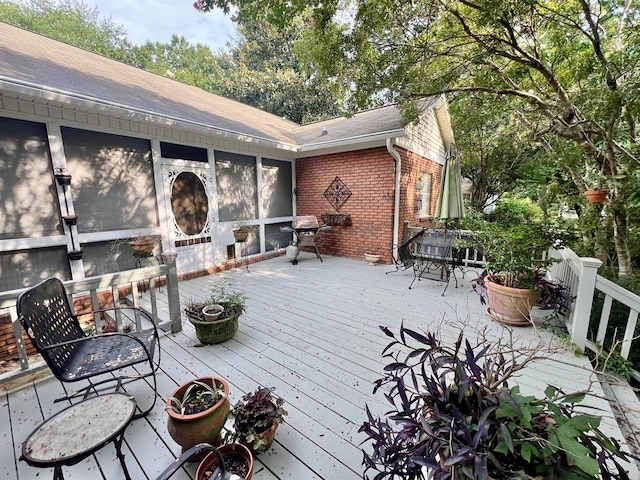 508 N Englewood Ave, Dothan, AL 36303 - wooden terrace featuring a sunroom and area for grilling
