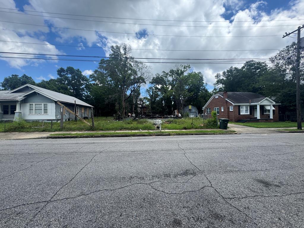 203 Morgan St, Dothan, AL 36301