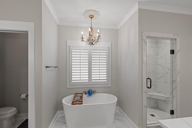 bathroom featuring toilet, an inviting chandelier, ornamental molding, and separate shower and tub