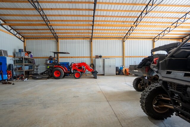 97 Eudon Best Rd, Ashford, AL 36312 - view of garage
