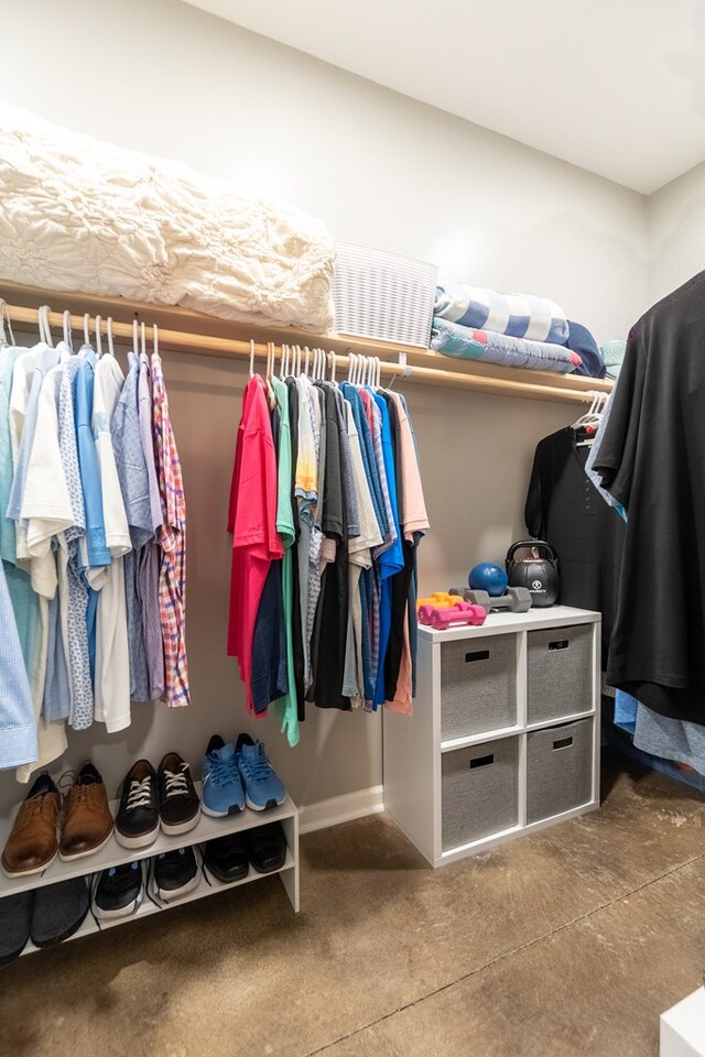 97 Eudon Best Rd, Ashford, AL 36312 - spacious closet featuring carpet