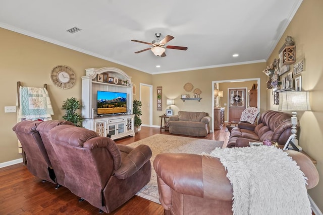 118 Brookstone Ct, Headland, AL 36345 - living room featuring ceiling fan, recessed lighting, wood finished floors, and visible vents