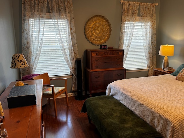 117 Lawrenceburg Ct, Dothan, AL 36305 - bedroom with wood finished floors