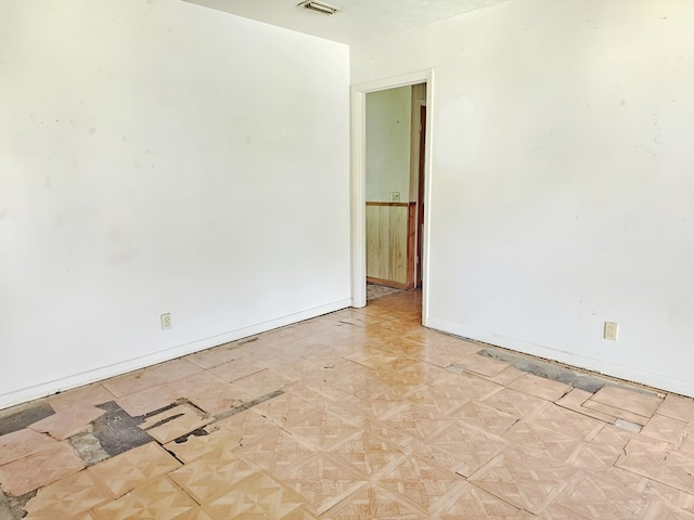 228 Sharon Ln, Ozark, AL 36360 - spare room with baseboards