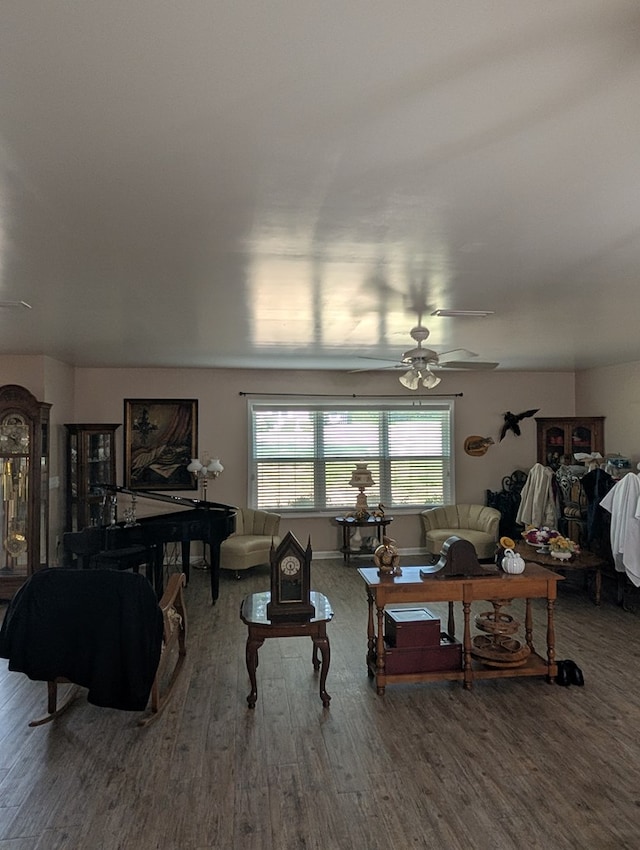 2302 Stonebridge Rd, Dothan, AL 36301 - living room featuring wood finished floors and a ceiling fan