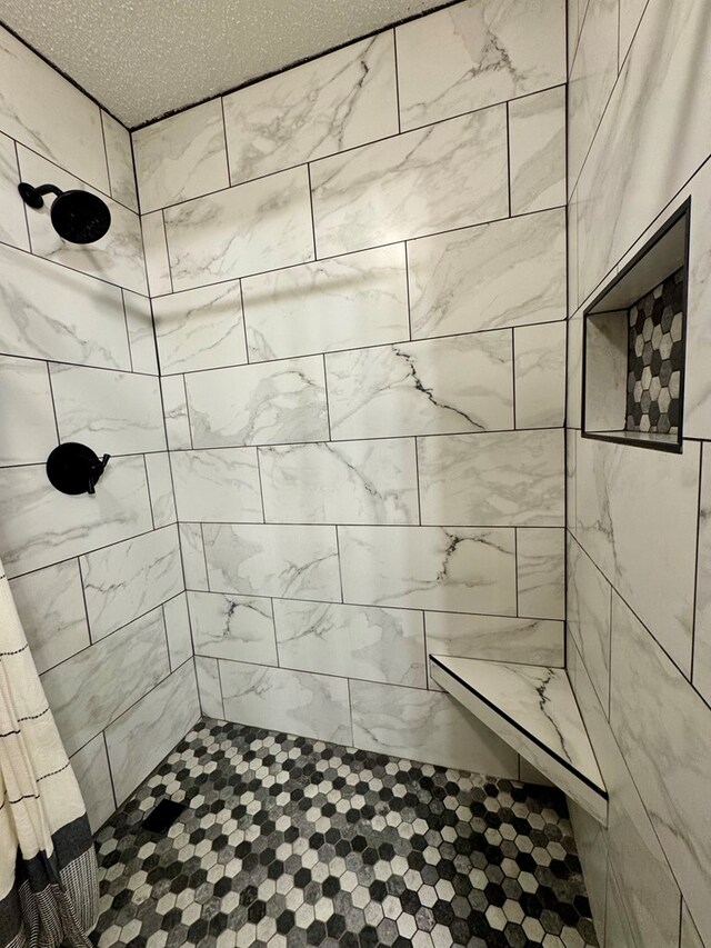 109 Pinehurst Dr, Ashford, AL 36312 - bathroom featuring a tile shower