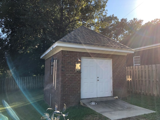 view of outbuilding