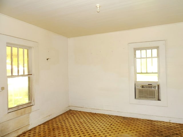 201 Ruth St, Dothan, AL 36303 - unfurnished room with cooling unit and carpet