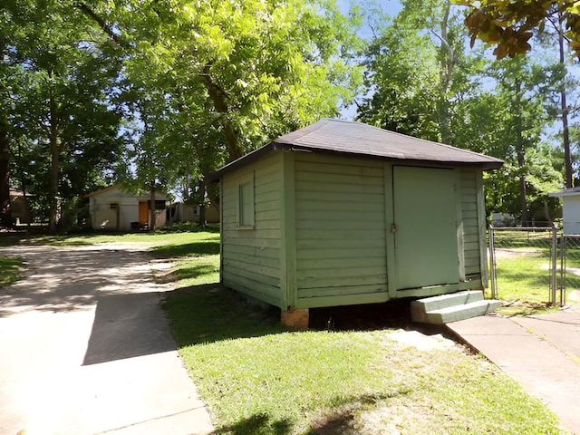 201 Ruth St, Dothan, AL 36303 - view of shed