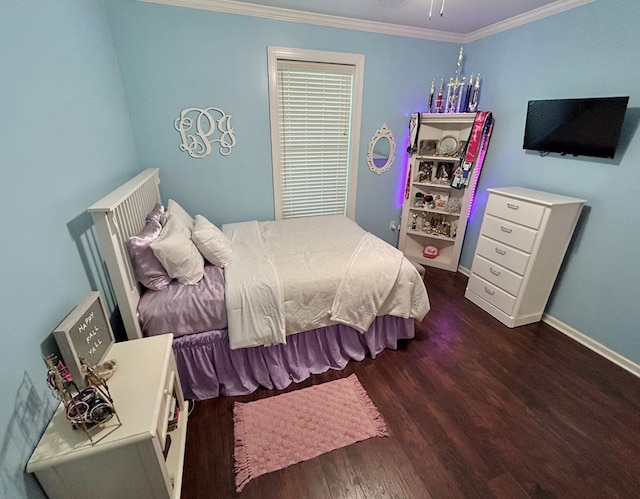 1456 State Highway 134 E, Headland, AL 36345 - bedroom featuring baseboards, ornamental molding, and wood finished floors