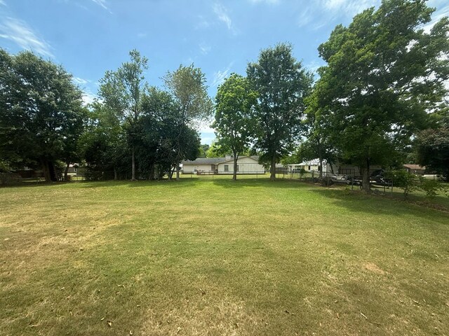 202 Candace Ct, Dothan, AL 36301 - view of yard
