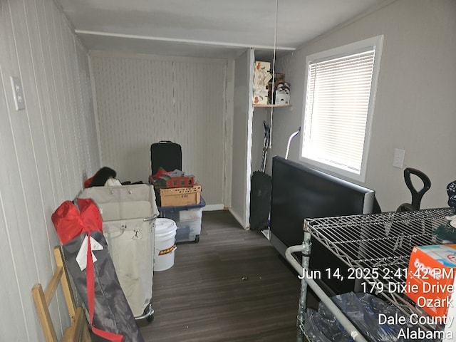 179 Dixie Dr, Ozark, AL 36360 - interior space with wood finished floors and baseboards