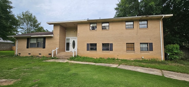 1638 Denton Rd, Dothan, AL 36303 - tri-level home featuring a front lawn, brick siding, and crawl space
