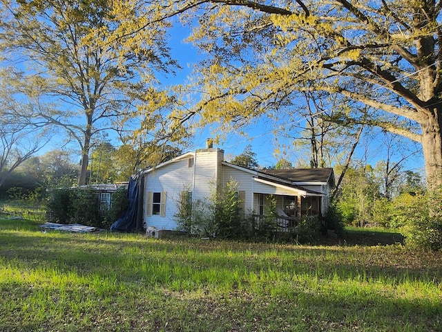 view of property exterior