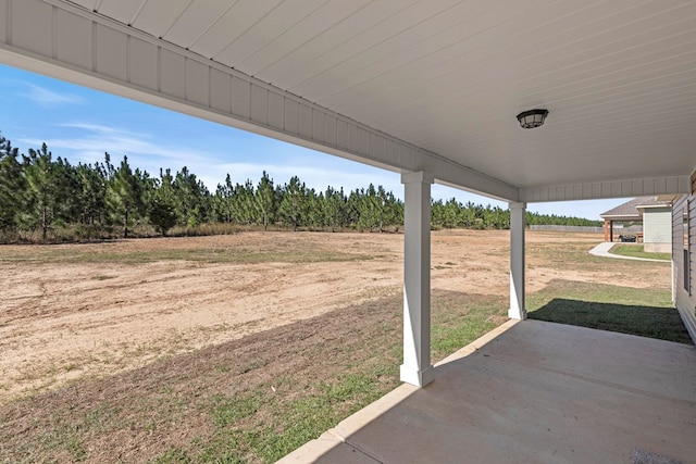 view of yard with a patio