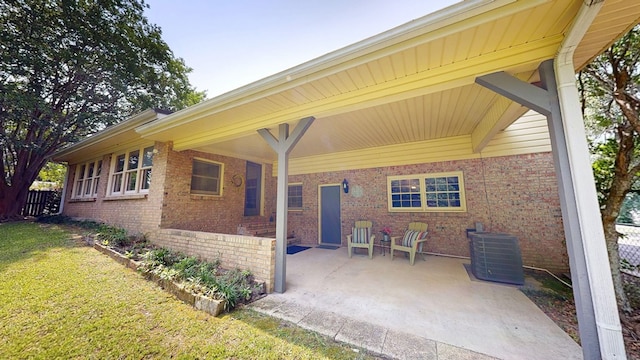 2104 Centenial Dr, Dothan, AL 36303 - view of patio / terrace