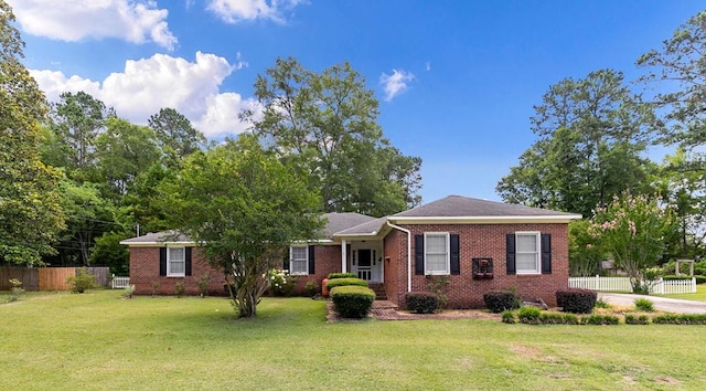 1104 Strathmore Ave, Dothan, AL 36303 - ranch-style house featuring brick siding