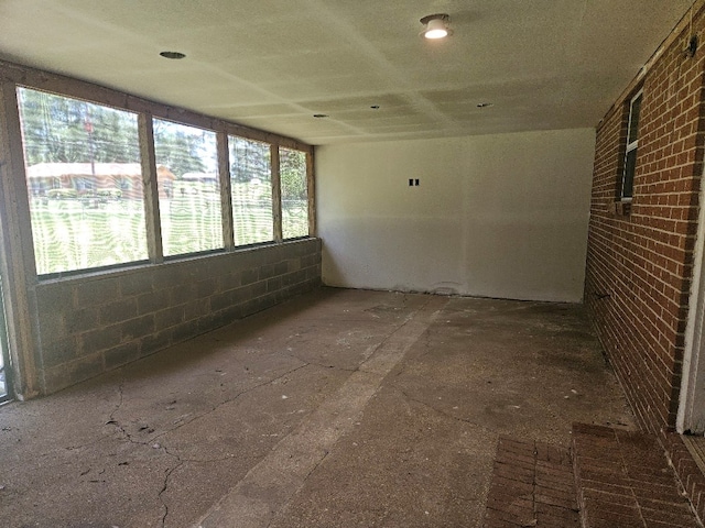 901 Grove St, Cottonwood, AL 36320 - view of unfurnished sunroom