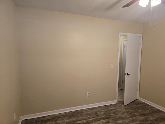 826 Old Newton Rd, Daleville, AL 36322 - spare room featuring a ceiling fan, dark wood-style flooring, and baseboards