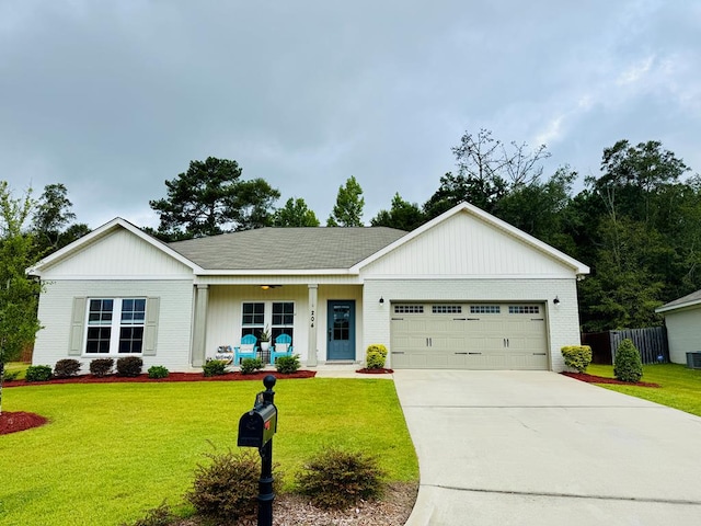 204 Scarlet Oak Dr, Headland, AL 36345 - photo 1