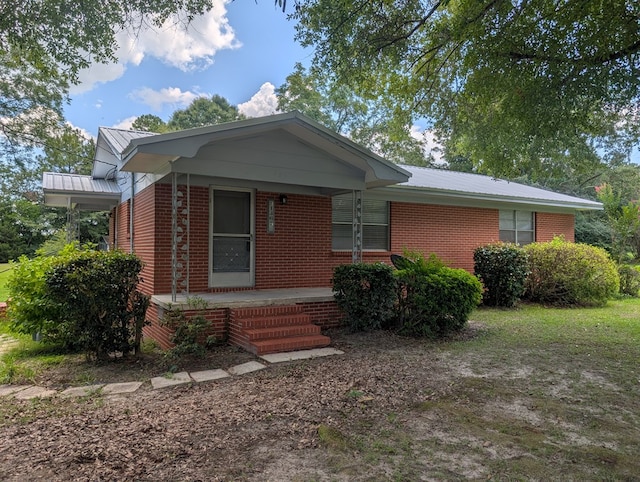 1367 S Beverlye Rd, Dothan, AL 36301 - photo 2