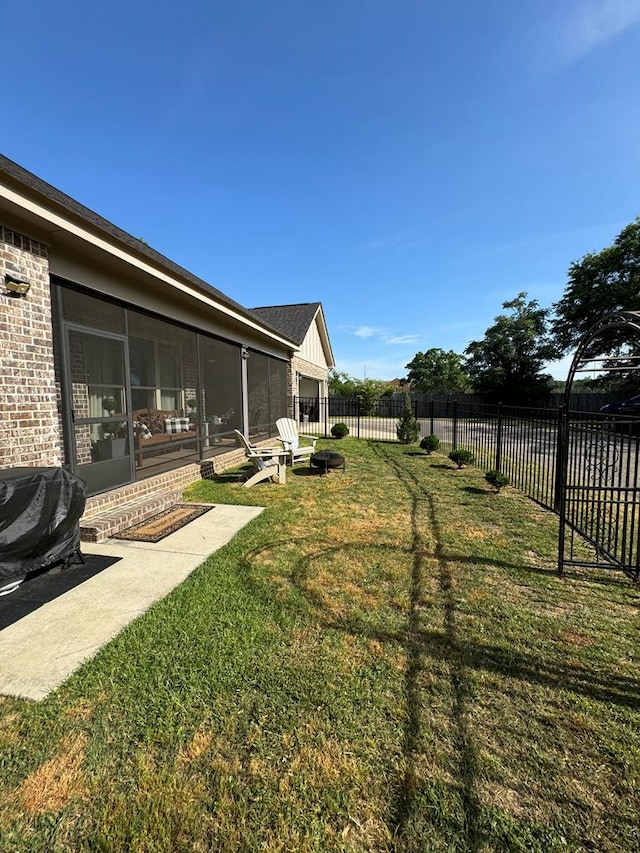 view of yard featuring fence