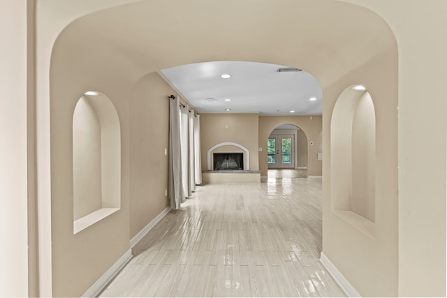 122 Greenview Cir, Dothan, AL 36301 - hallway featuring recessed lighting, baseboards, and arched walkways