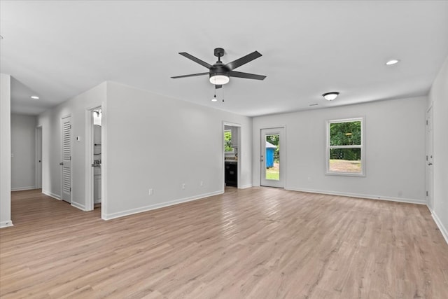 1182 N N Park Ave, Dothan, AL 36303 - unfurnished living room with a ceiling fan, healthy amount of natural light, light wood-style floors, and recessed lighting