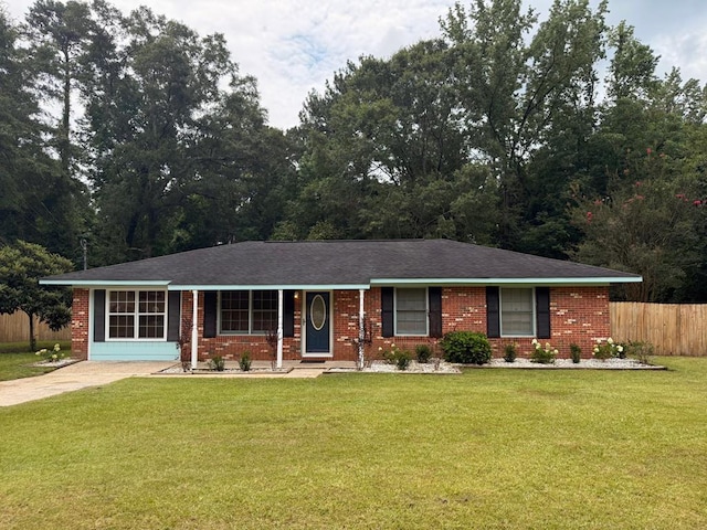 171 Merrydell Dr, Ozark, AL 36360 - ranch-style house with brick siding