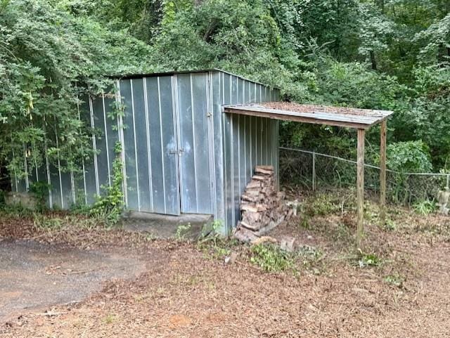 171 Merrydell Dr, Ozark, AL 36360 - view of shed