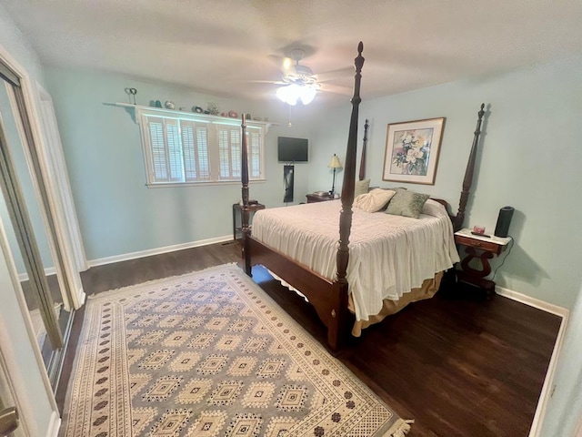 1503 Buena Vista Dr, Dothan, AL 36303 - bedroom with wood finished floors, baseboards, and a ceiling fan