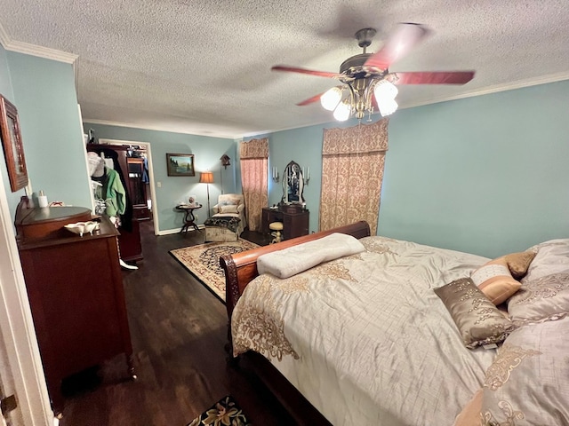 1503 Buena Vista Dr, Dothan, AL 36303 - bedroom with wood finished floors, crown molding, a textured ceiling, a ceiling fan, and baseboards