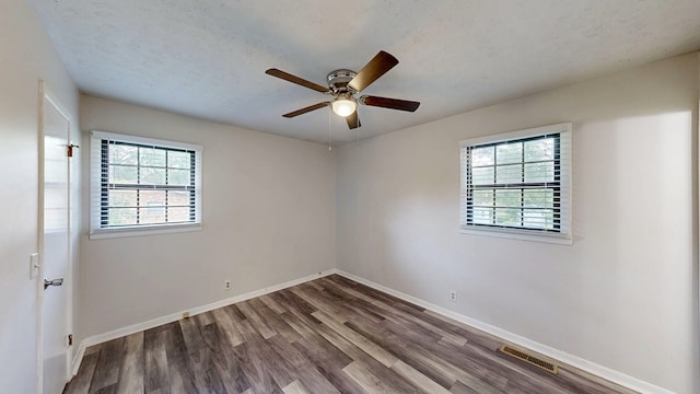 505 Massee Dr, Dothan, AL 36301 - spare room featuring healthy amount of natural light, wood finished floors, and a ceiling fan