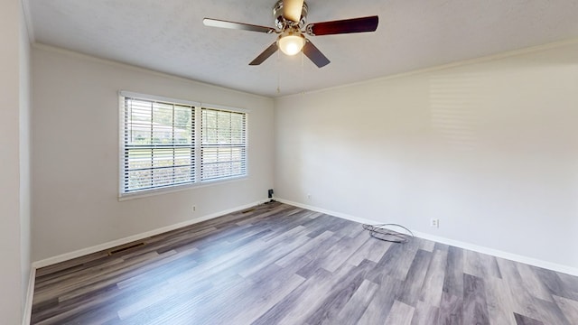 505 Massee Dr, Dothan, AL 36301 - unfurnished room featuring wood finished floors, crown molding, and ceiling fan