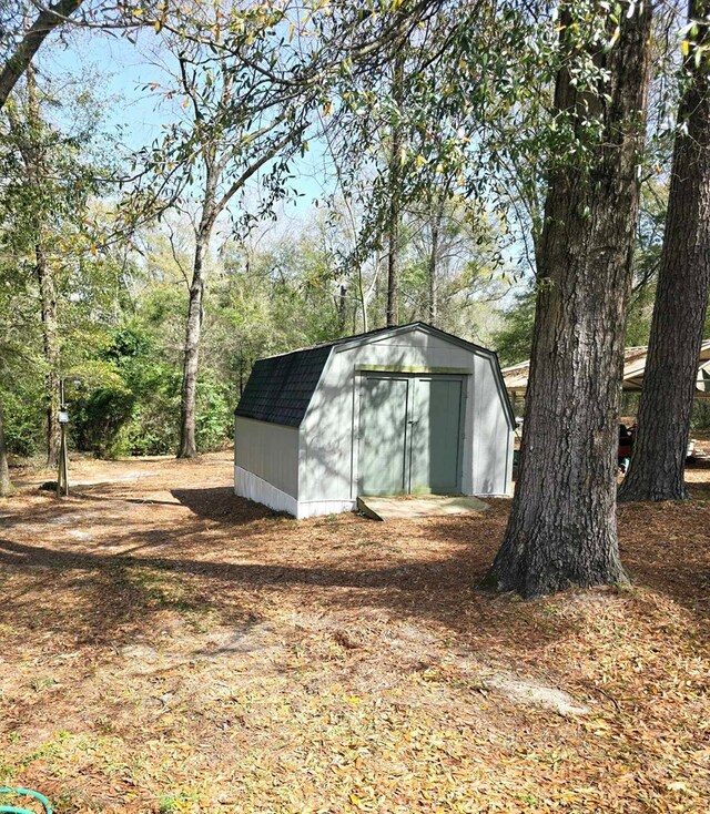 653 Honeysuckle Hills Rd, Ozark, AL 36360 - view of shed