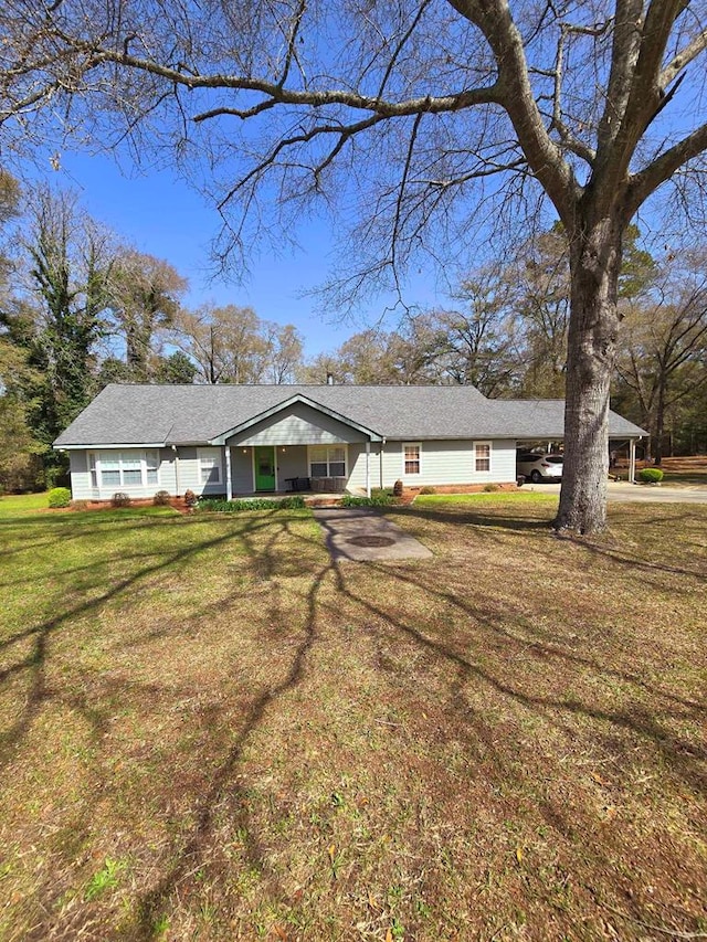 653 Honeysuckle Hills Rd, Ozark, AL 36360 - view of front of home with driveway, a front yard, and covered porch