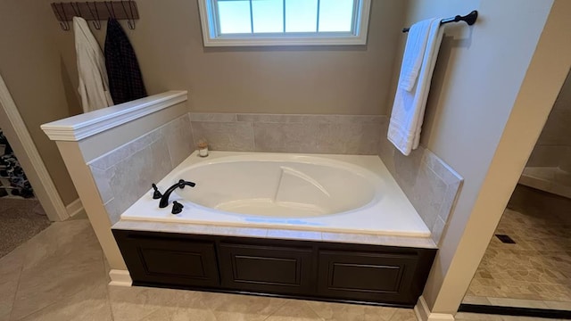 208 Reardon, Rehobeth, AL 36301 - bathroom featuring a garden tub and tiled shower