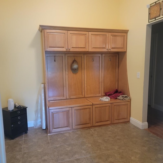 6325 State Highway 95, Abbeville, AL 36310 - mudroom with baseboards