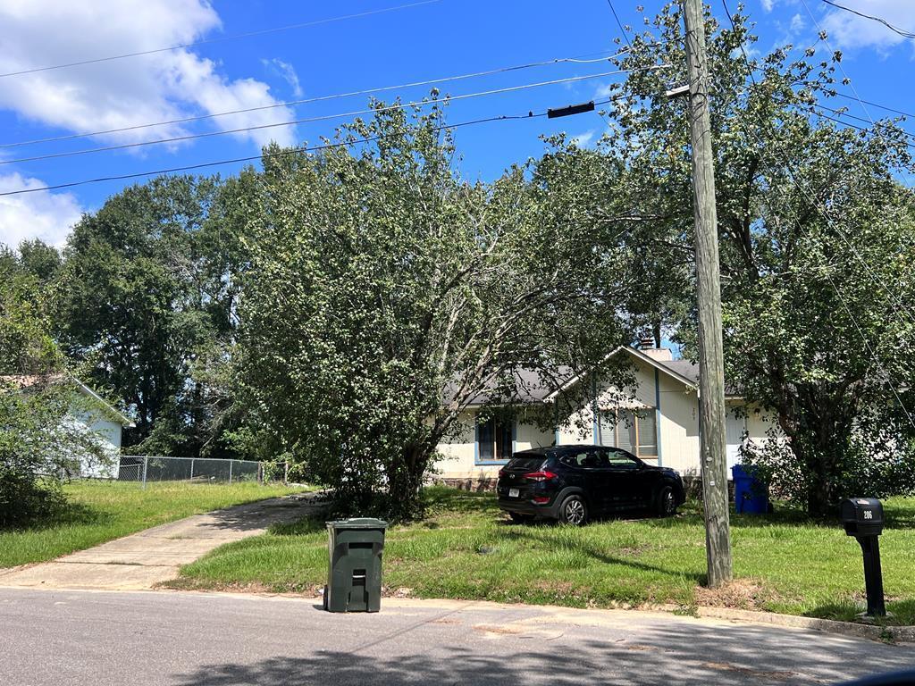 view of obstructed view of property