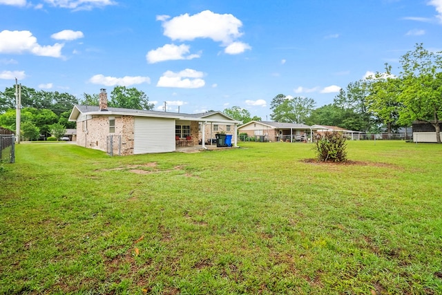 702 Highland St, Dothan, AL 36301 - view of yard with a patio
