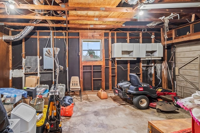 702 Highland St, Dothan, AL 36301 - garage featuring electric panel