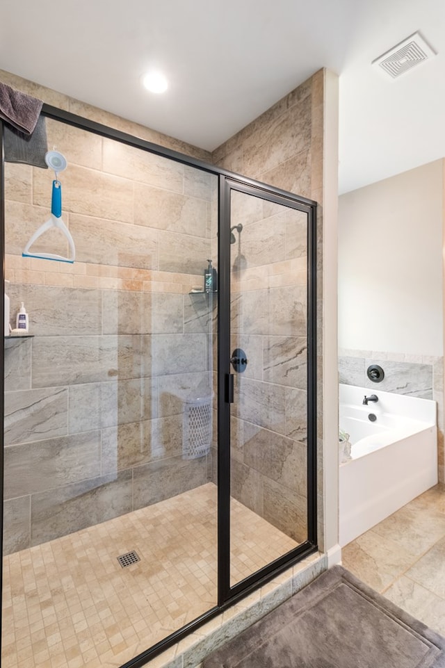 465 Choc Hill Rd, Dothan, AL 36303 - bathroom featuring a shower stall and a garden tub