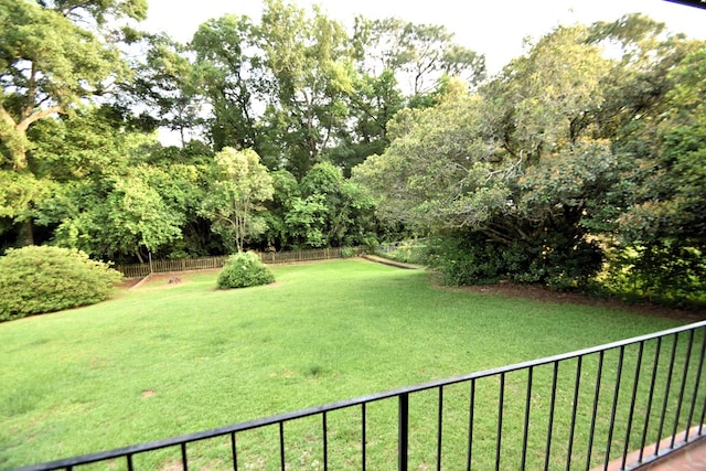 208 Pinehurst Dr, Enterprise, AL 36330 - view of yard